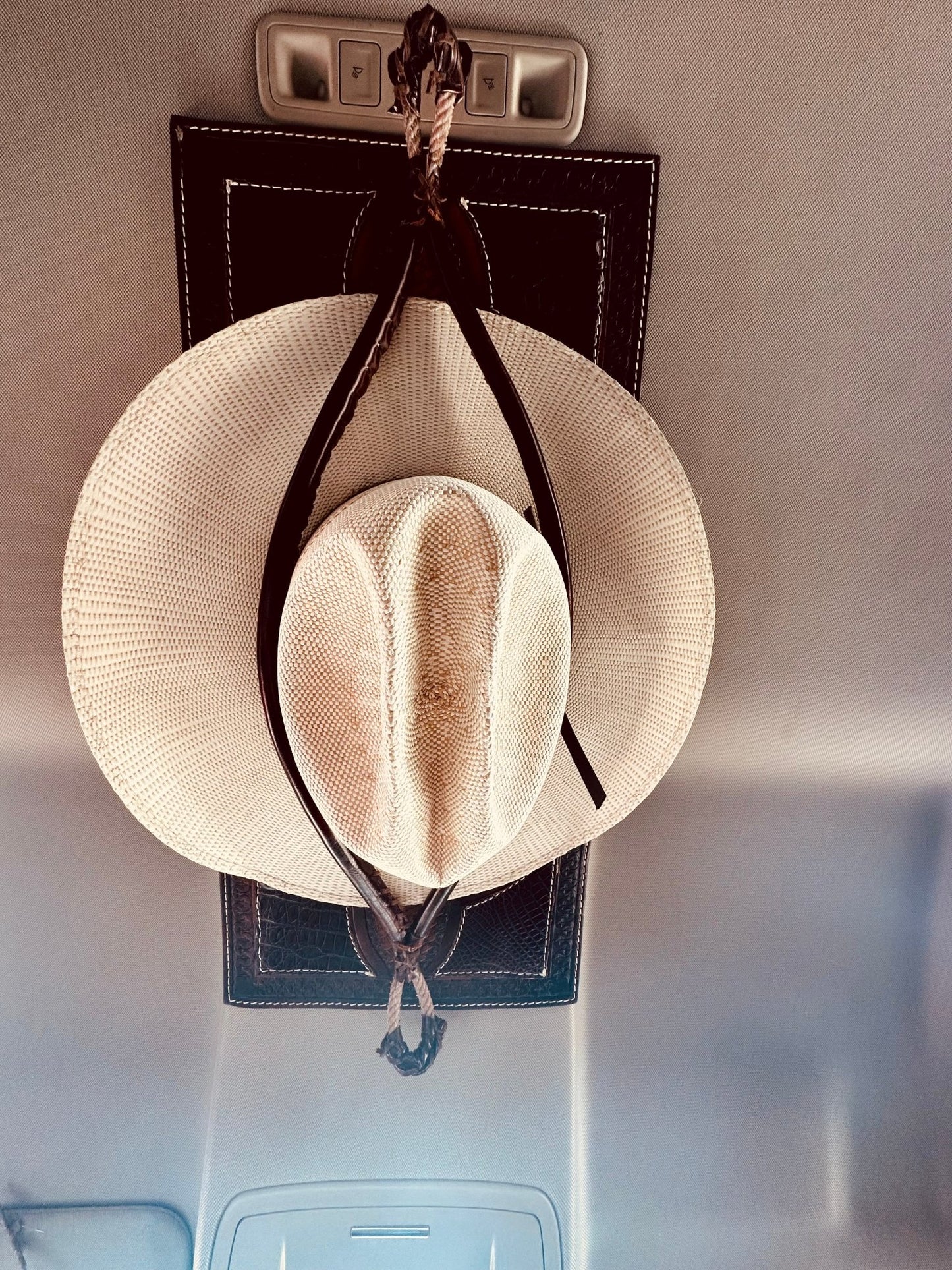 JM Alligator Gun Holster Cowboy Hat Rack Edition - JM Ranch Snap Racks