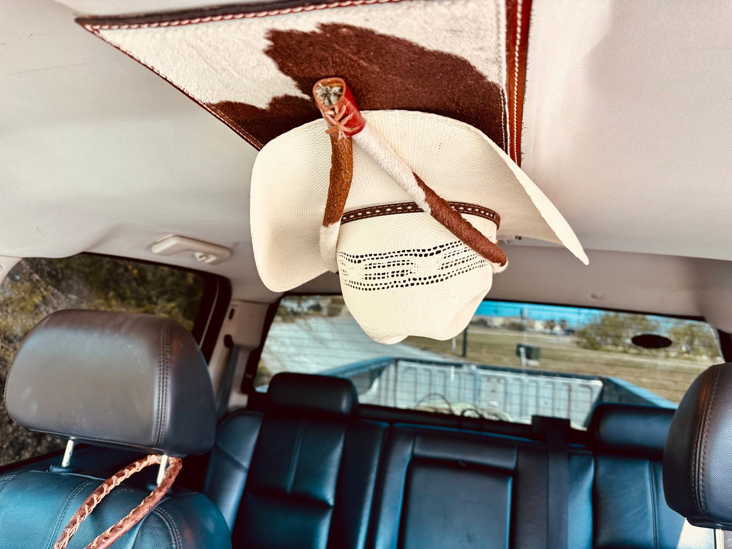 JM Paint Gun Holster Cowboy Hat Rack Edition - JM Ranch Snap Racks