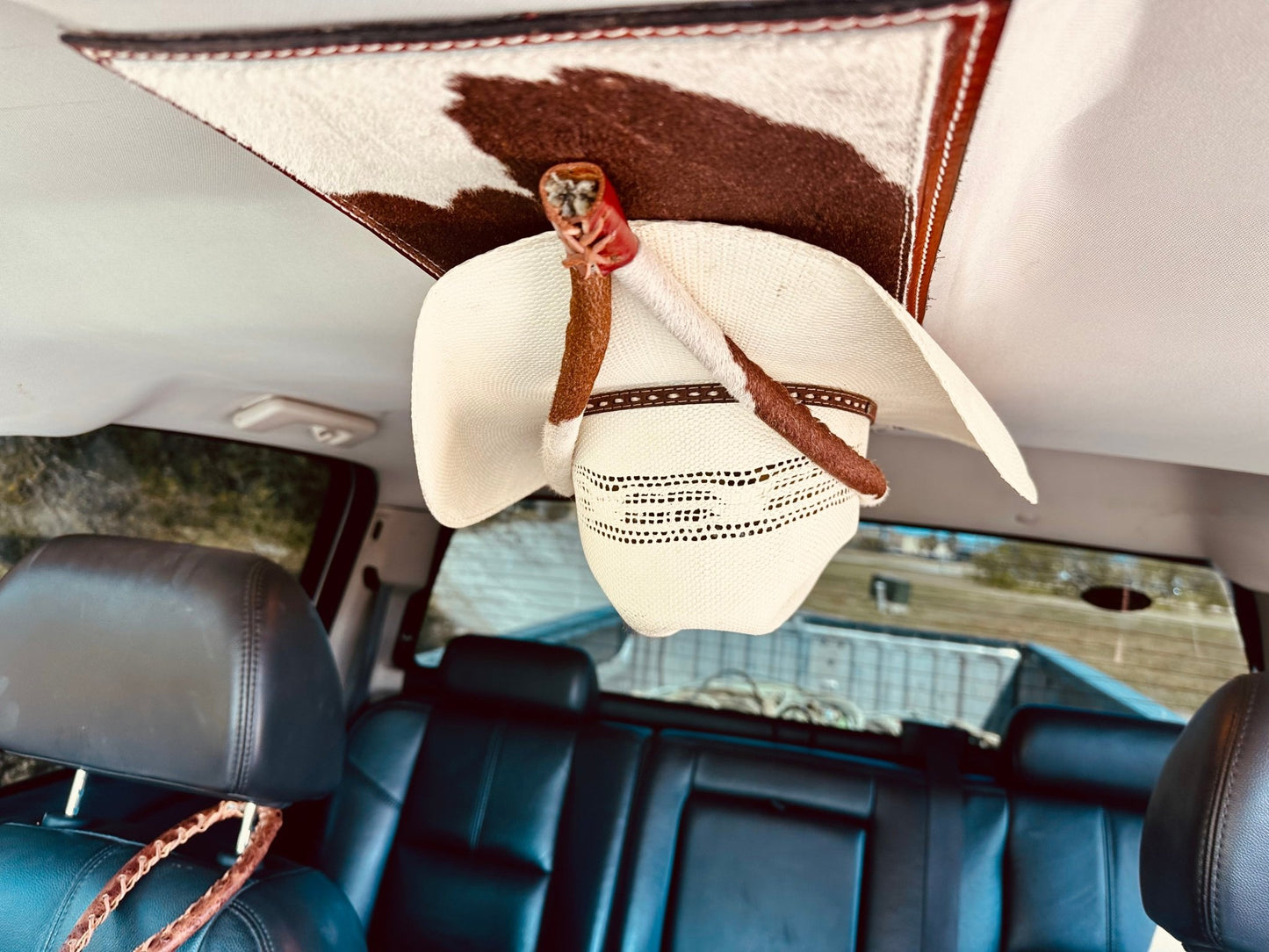 JM Paint Gun Holster Cowboy Hat Rack Edition - JM Ranch Snap Racks