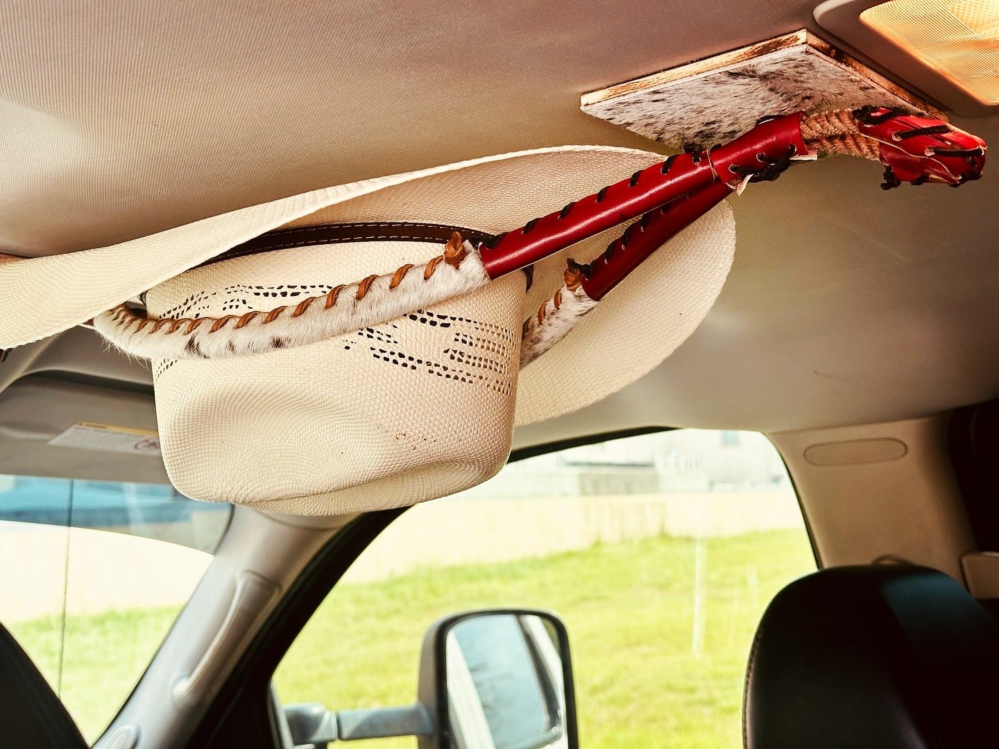 JM Red Wolf Cowboy Hat Rack Edition - JM Ranch Snap Racks