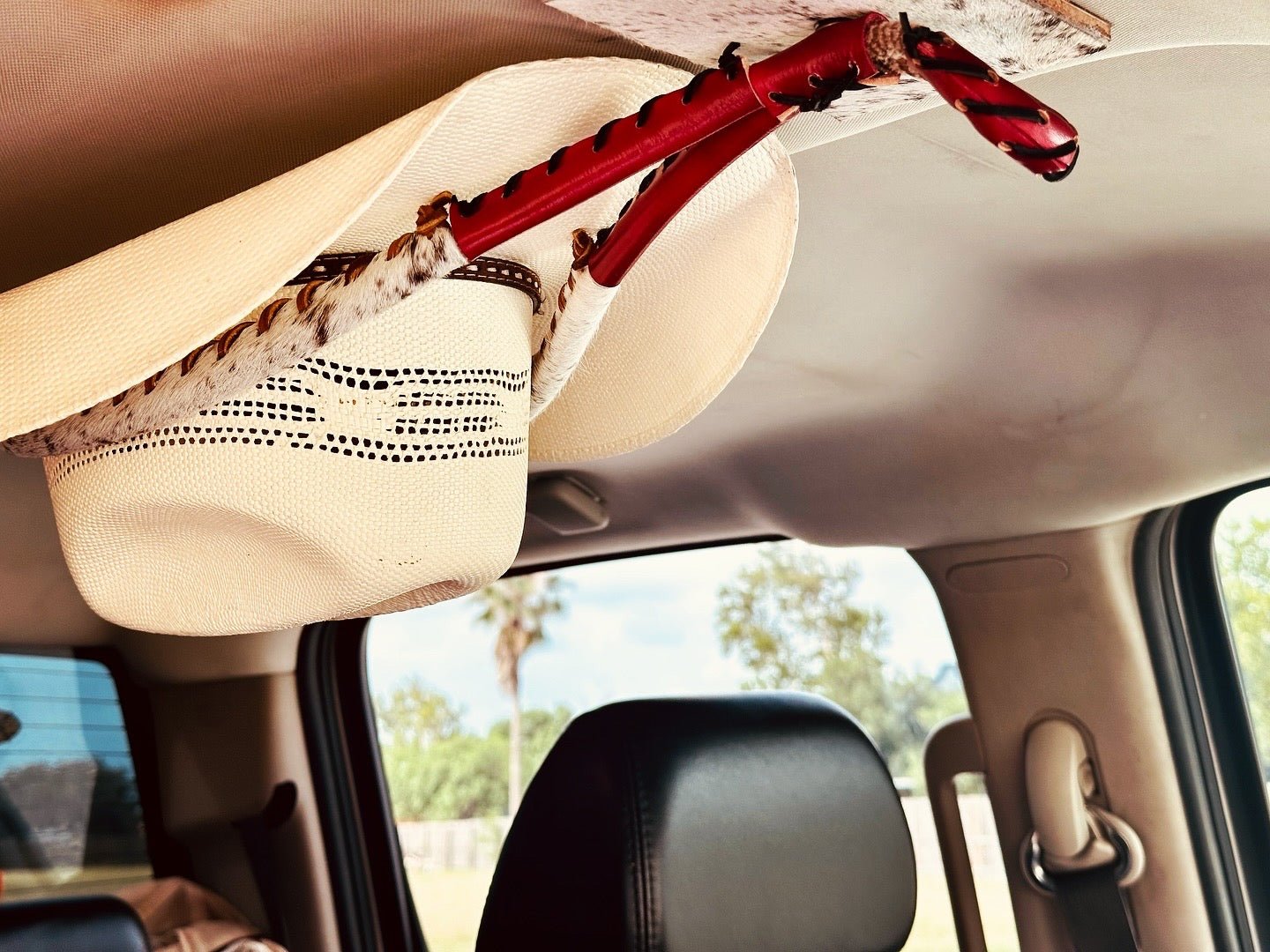 JM Red Wolf Cowboy Hat Rack Edition - JM Ranch Snap Racks
