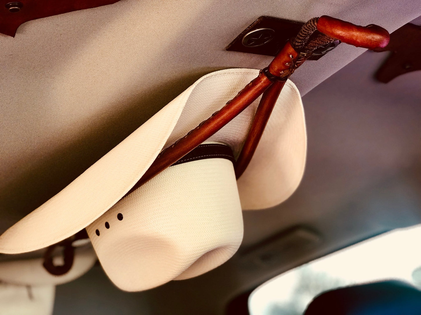 JM Buckskin Edition Cowboy Hat Rack - JM Ranch Snap Racks
