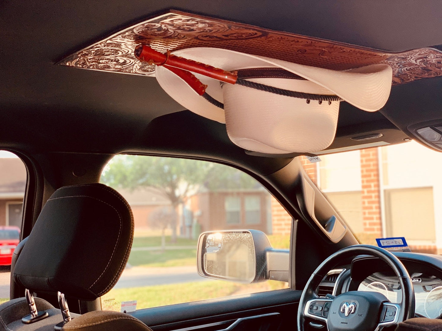 JM Cattle Baron Edition Cowboy Hat Rack - JM Ranch Snap Racks