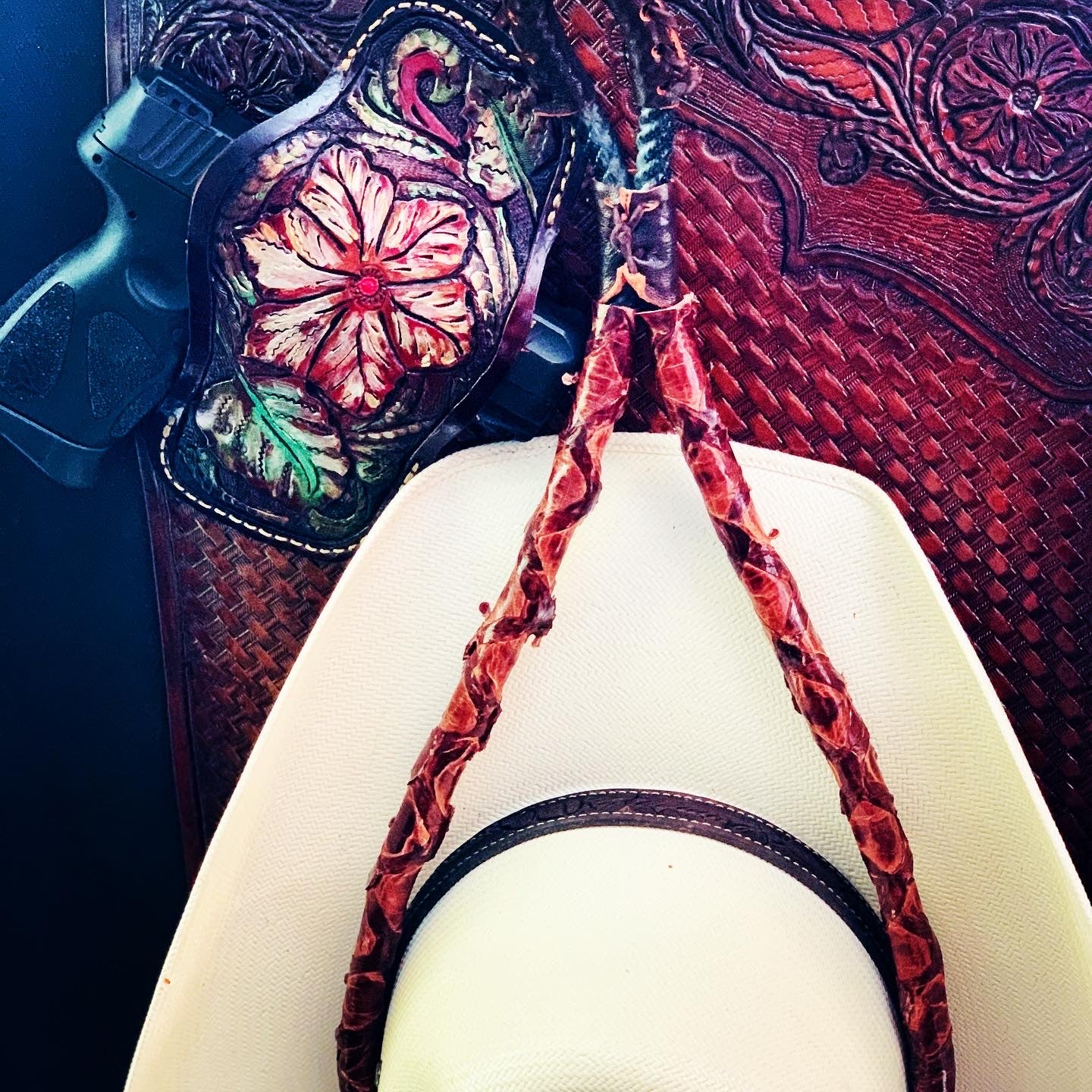 JM El Toro Prieto Edition Cowboy Hat Rack - JM Ranch Snap Racks