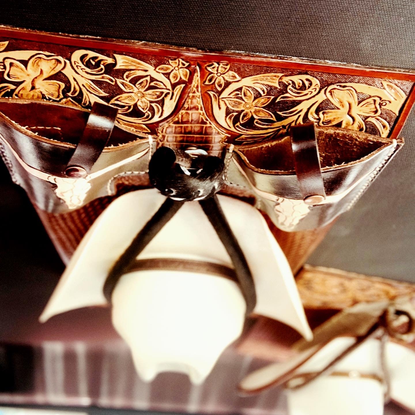 JM El Toro Prieto Edition Cowboy Hat Rack - JM Ranch Snap Racks