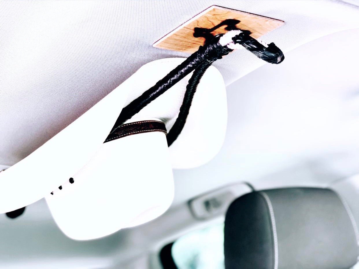 JM Ostrich Black Edition Cowboy Hat Rack - JM Ranch Snap Racks