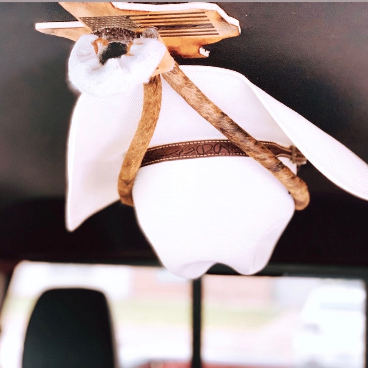 JM Pistoleros Edition Cowboy Hat Rack - JM Ranch Snap Racks