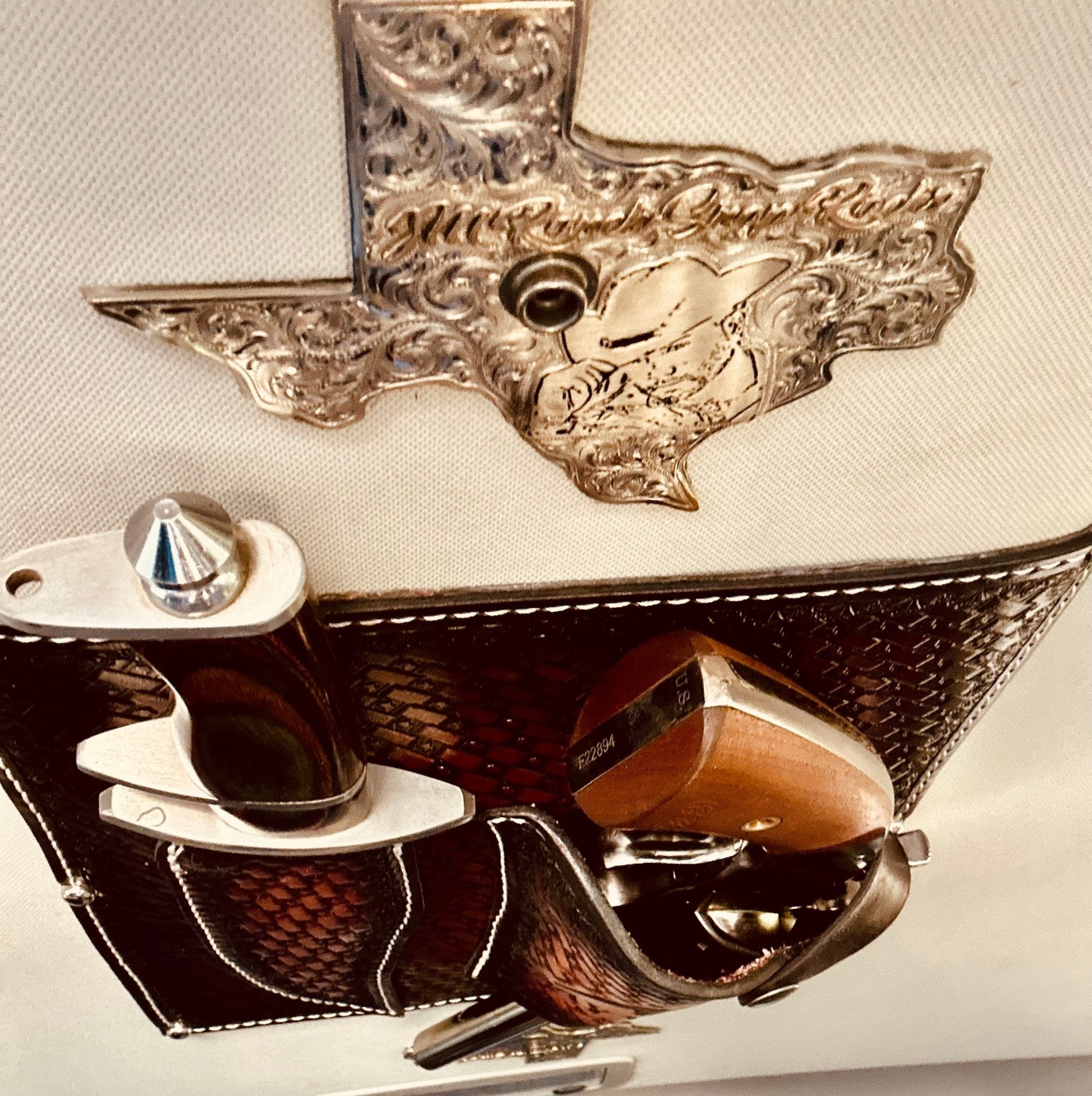 JM Ace In The Hole Gun Holster Cowboy Hat Rack Edition - JM Ranch Snap ...