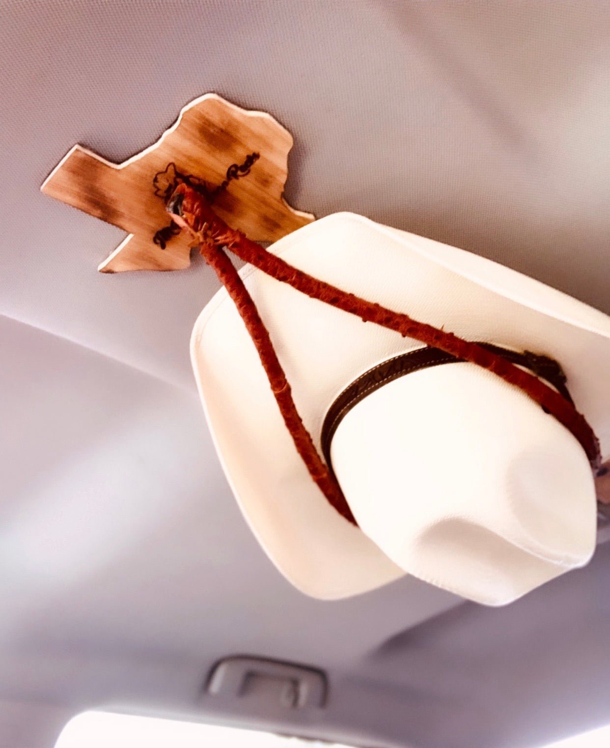 JM Brush Roper Ostrich Edition Cowboy Hat Rack – JM Ranch Snap Racks