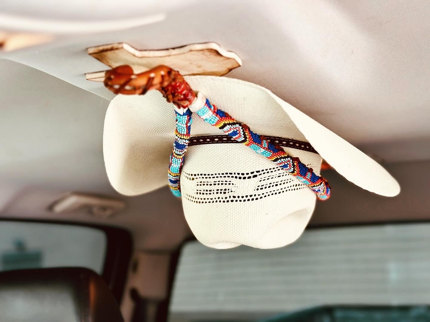 JM Native Team Ropers Cowboy Hat Rack Edition - JM Ranch Snap Racks ...