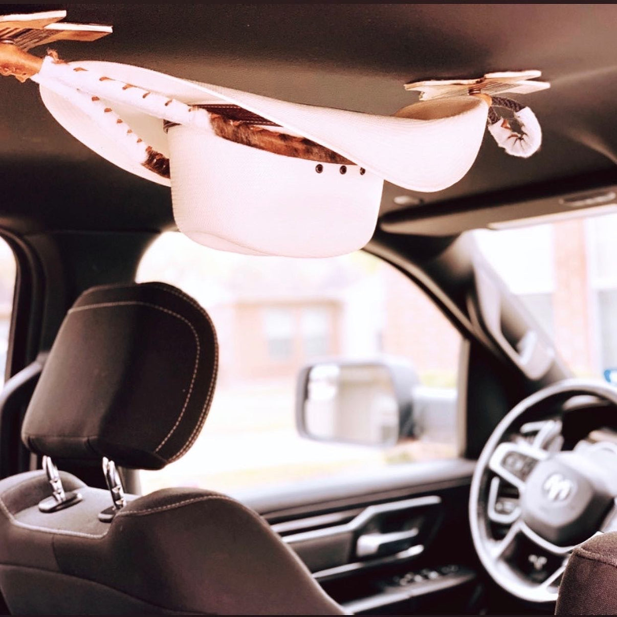 JM Pistoleros Edition Cowboy Hat Rack – JM Ranch Snap Racks